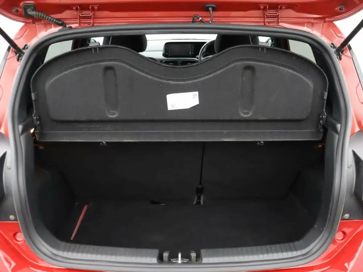 2022-hyundai-i10-10-t-gdi-n-line-big-18