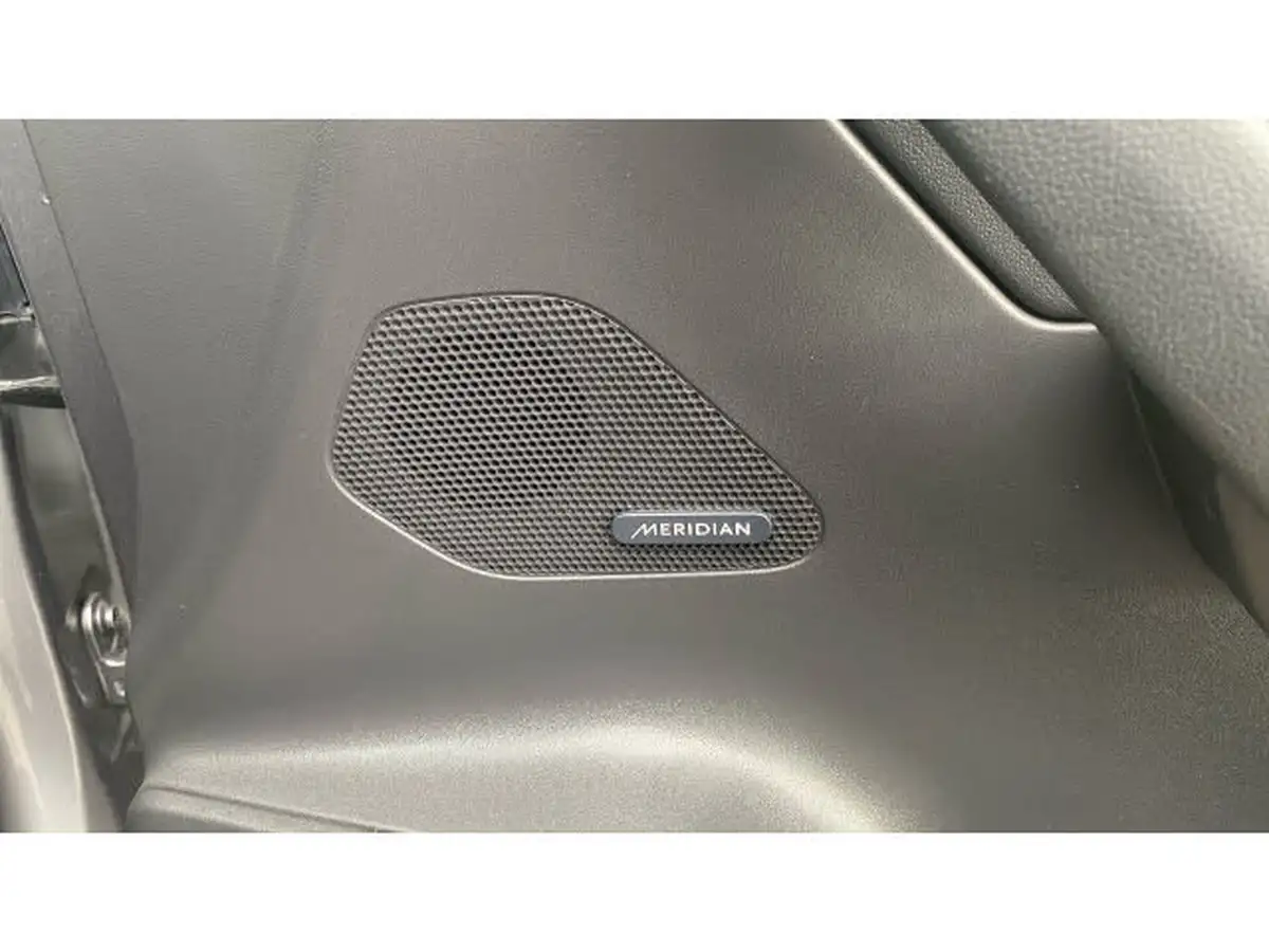2019-jaguar-f-pace-20-i4d-chequered-flag-180ps-big-21
