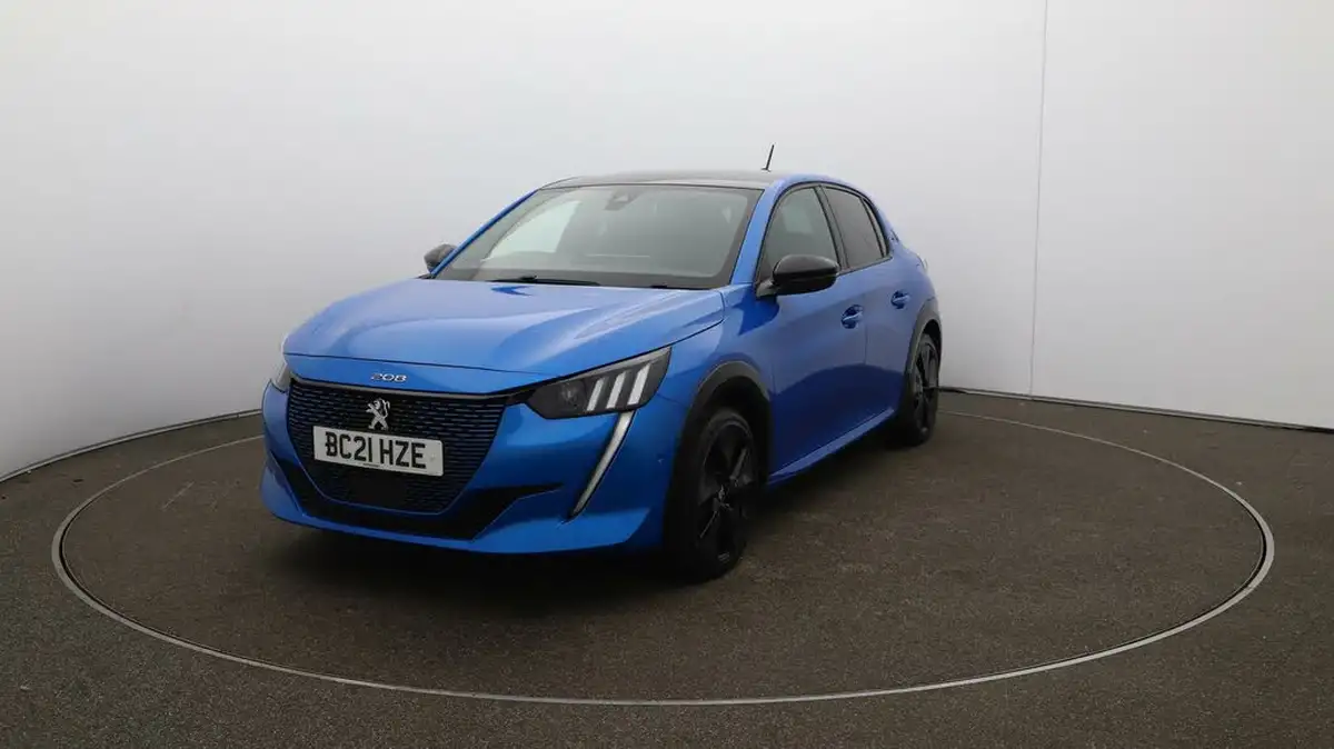 2021-peugeot-208-e-gt-50kwh-big-30
