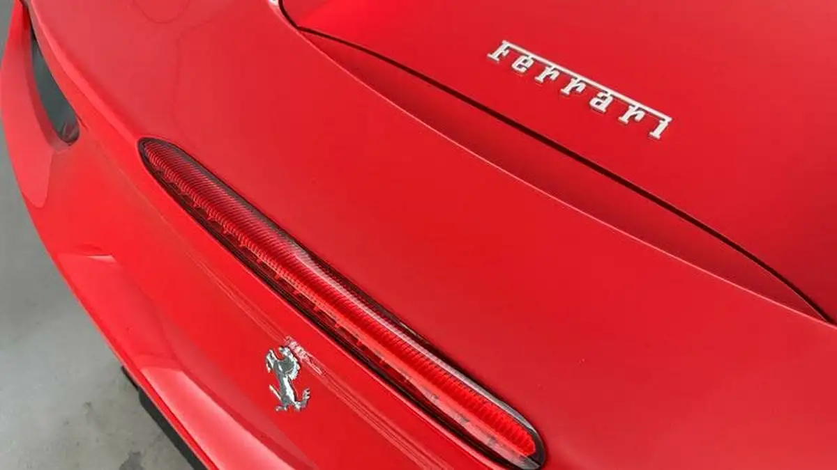 2017-ferrari-488-39-488-spider-big-21