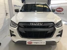 2022-isuzu-d-max-19td-v-cross-pickup-small-1