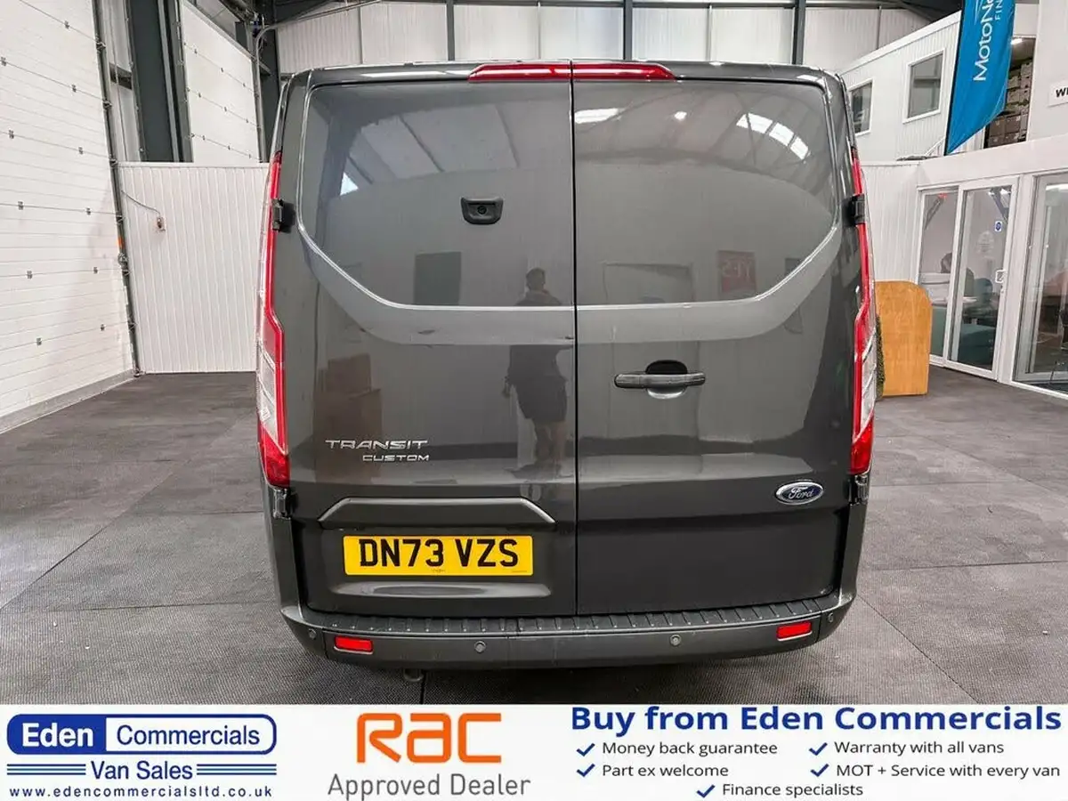 2023-ford-transit-custom-20tdci-280-l1h1-limited-130pseu6dt-panel-van-1997cc-big-5