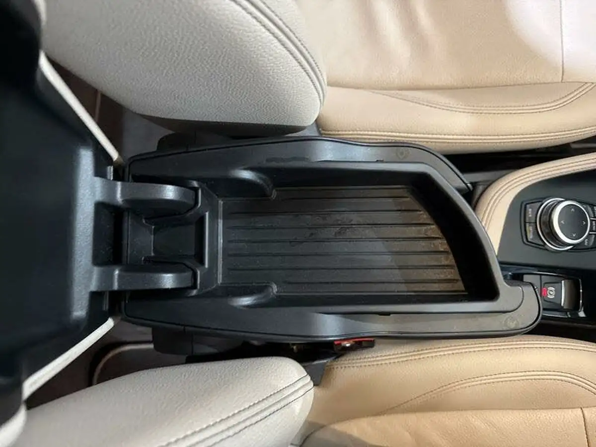 2021-bmw-x1-20-xdrive20i-xline-big-16