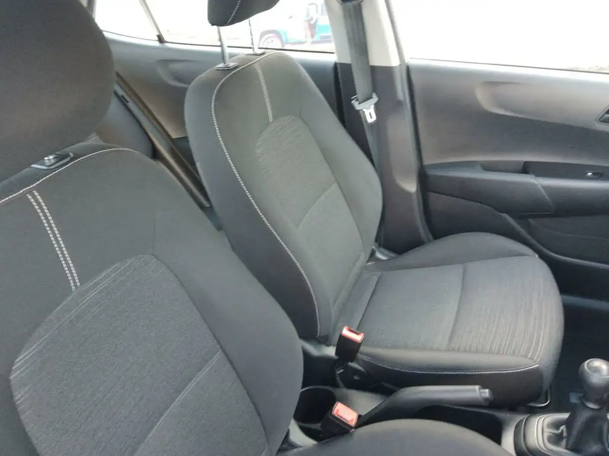 2017-kia-picanto-10-1-big-9