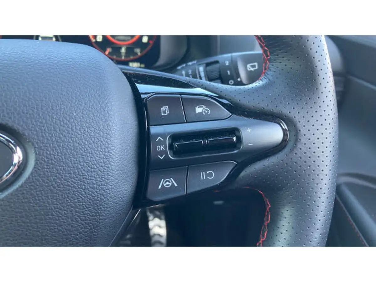 2024-hyundai-i20-10-t-gdi-n-line-eclutch-imt-big-33