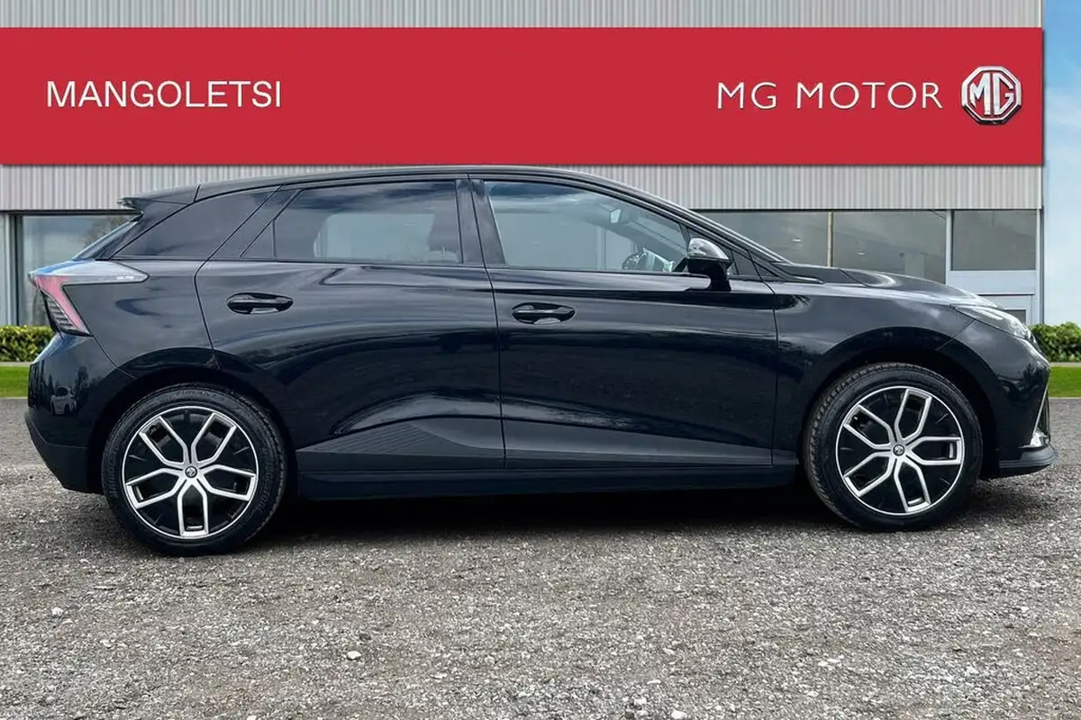 2023-mg-mg4-e-trophy-ev-203ps-long-big-4