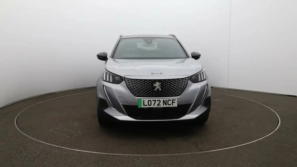 2023-peugeot-2008-suv-e-gt-136bhp-50kwh-station-wagon-big-33