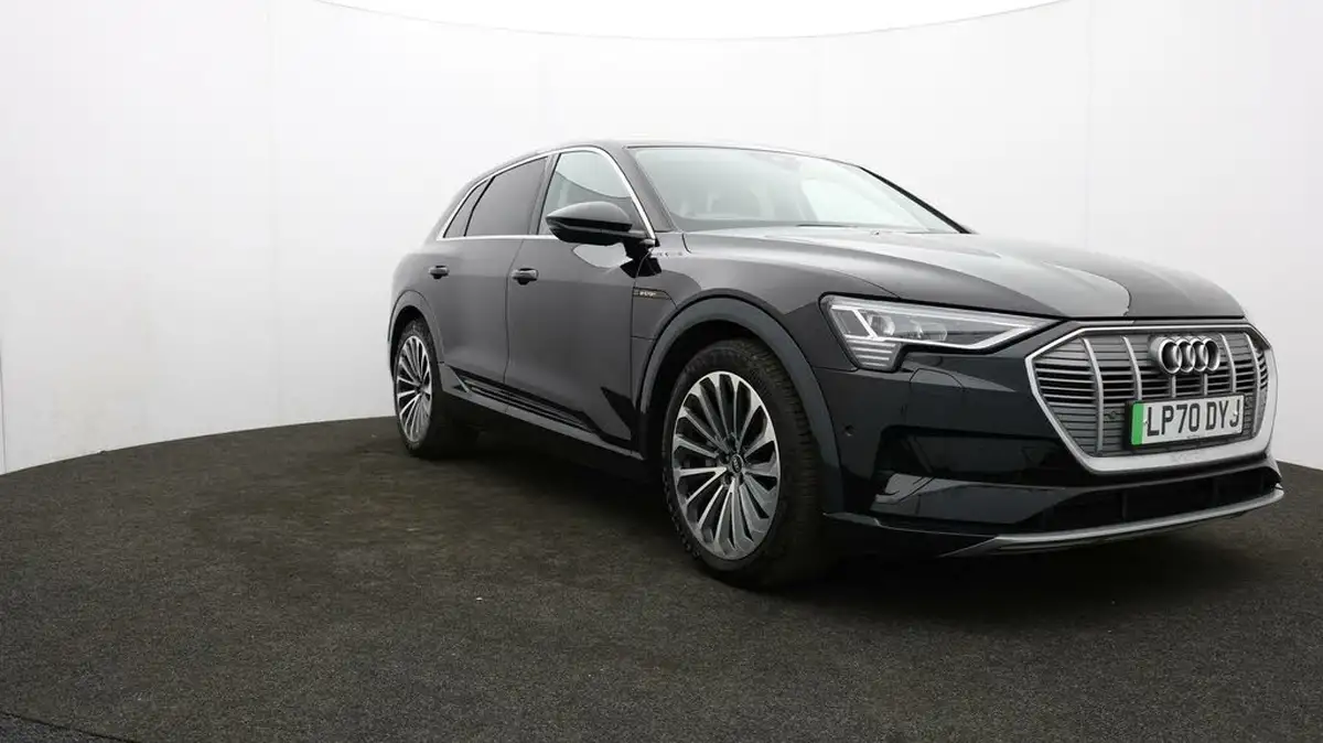 2021-audi-e-tron-50e-sport-station-wagon-big-40