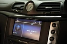 2010-maserati-grancabrio-47-small-31