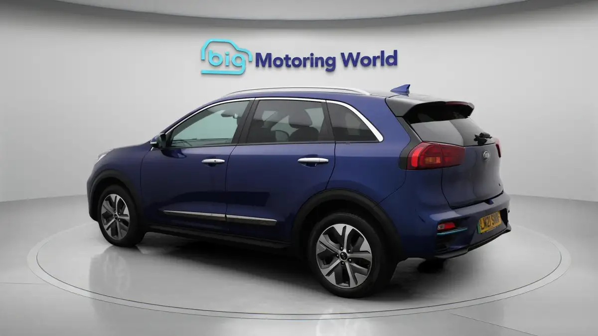 2021-kia-e-niro-ev-4-big-5