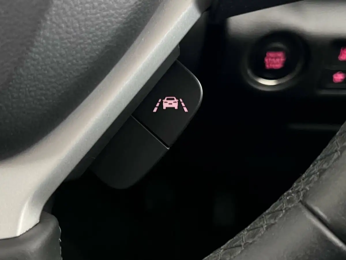 2023-suzuki-s-cross-14-boosterjet-motion-big-20