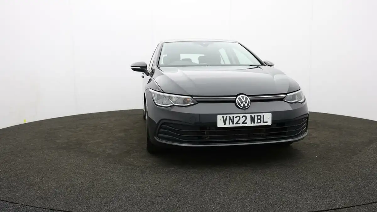 2022-volkswagen-golf-15-tsi-life-130ps-hatchback-big-43