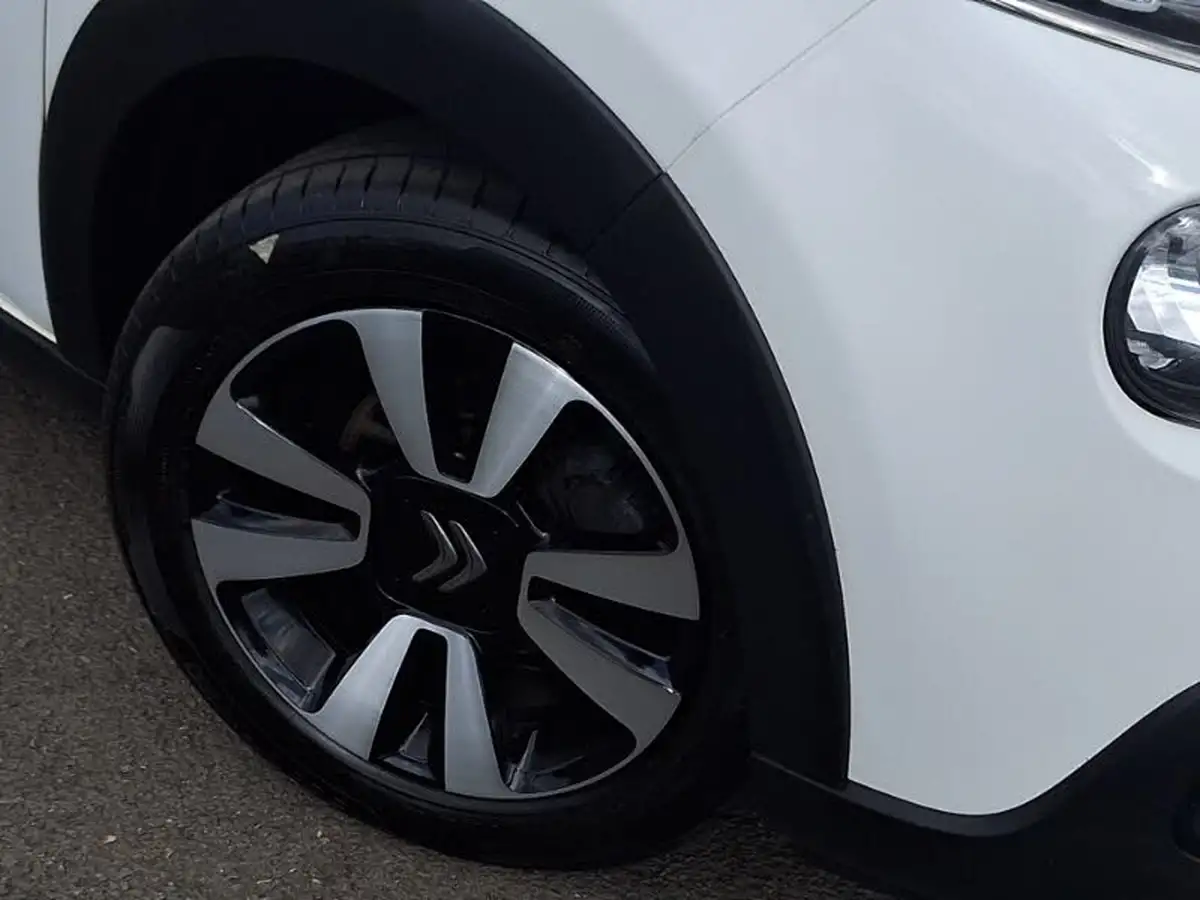 2019-citroen-c3-12-puretech-flair-82ps-ss-big-8