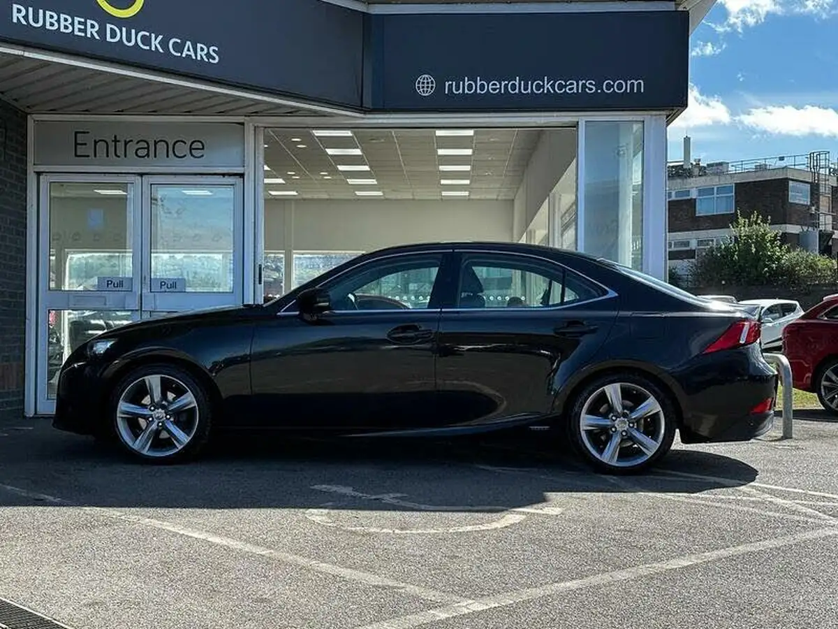 2014-lexus-is-300h-25-premier-big-4