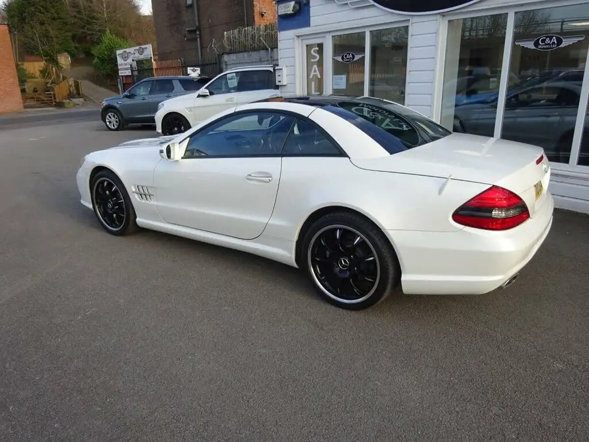 2010-mercedes-benz-sl-class-30-sl300-big-5