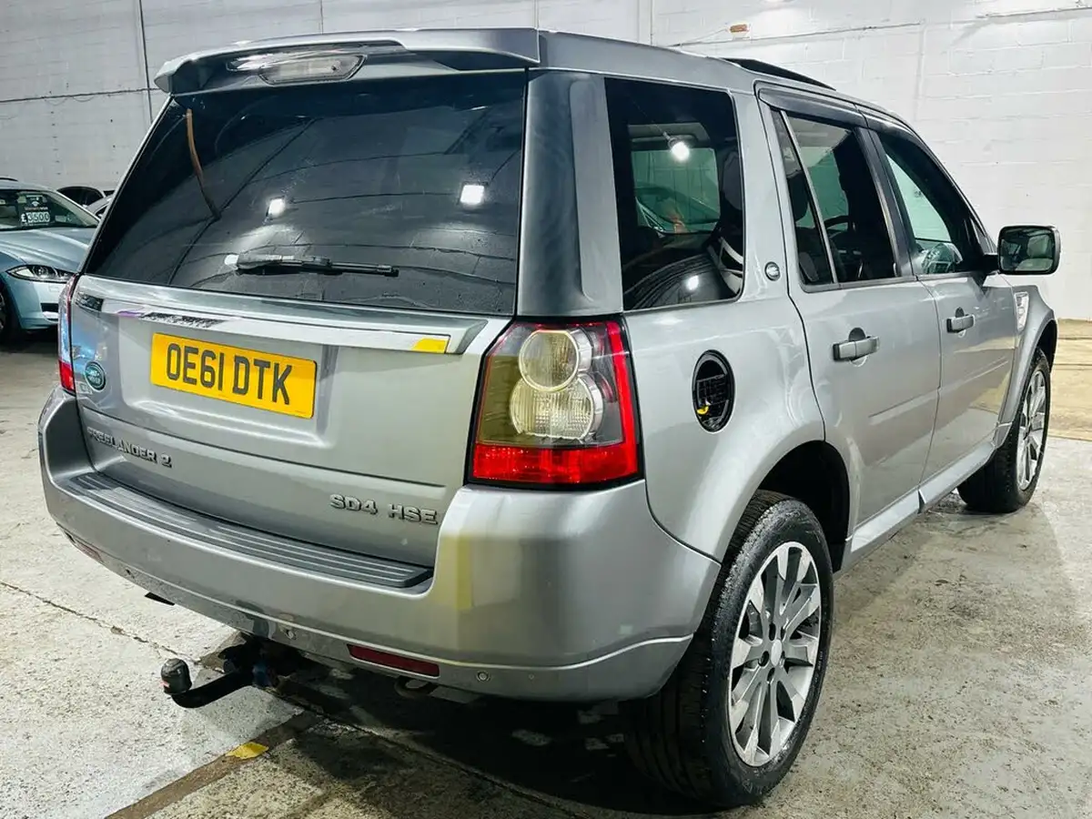 2012-land-rover-freelander-2-22sd4-hse-auto-big-4