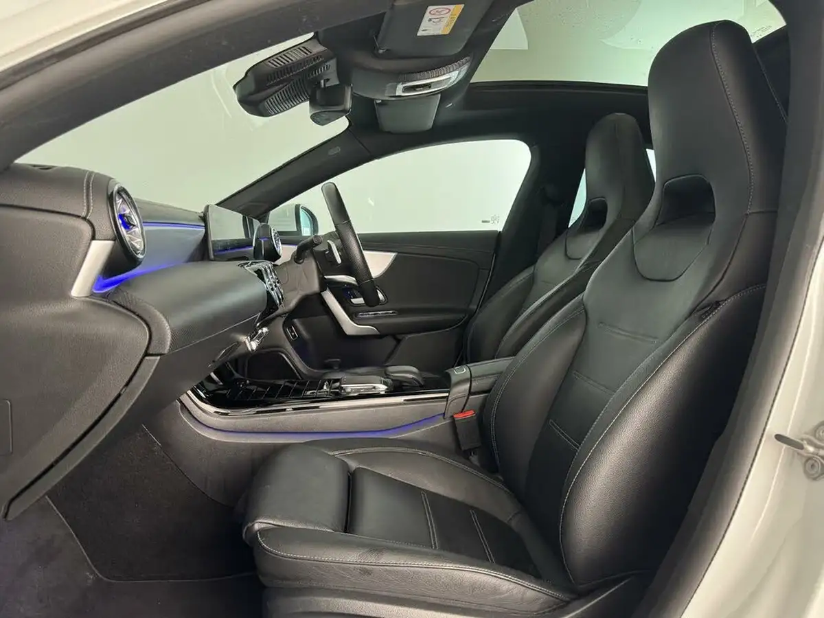 2021-mercedes-benz-cla-13-cla-180-amg-line-premium-plus-coupe-4d-big-57