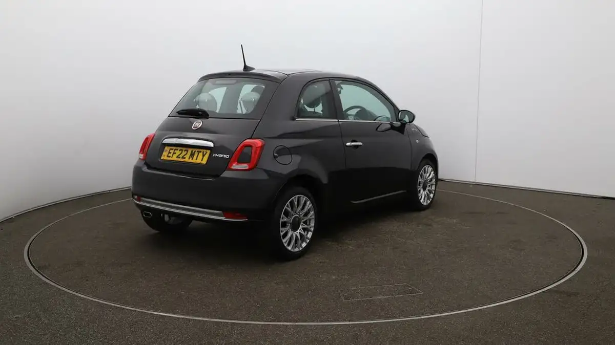2022-fiat-500-10-dolcevita-big-48