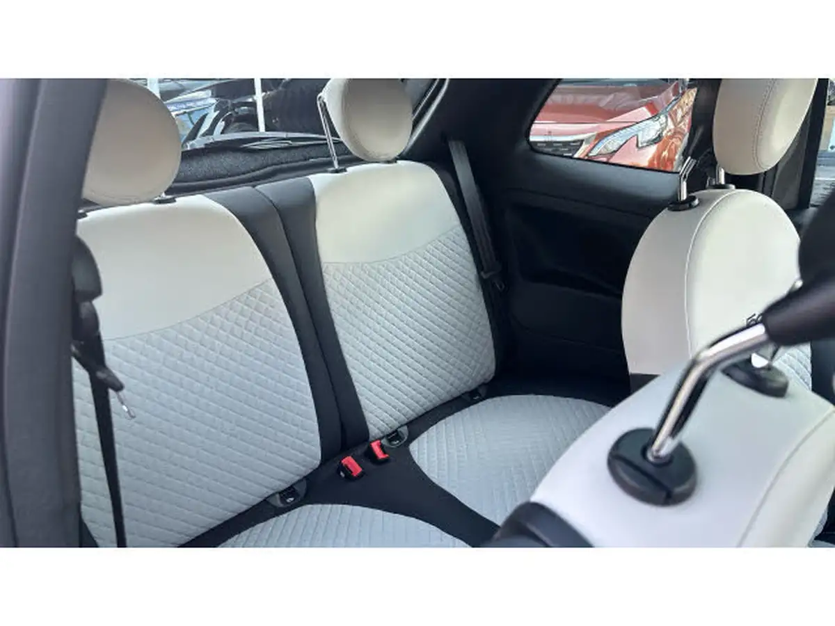 2021-fiat-500-10-dolcevita-big-15