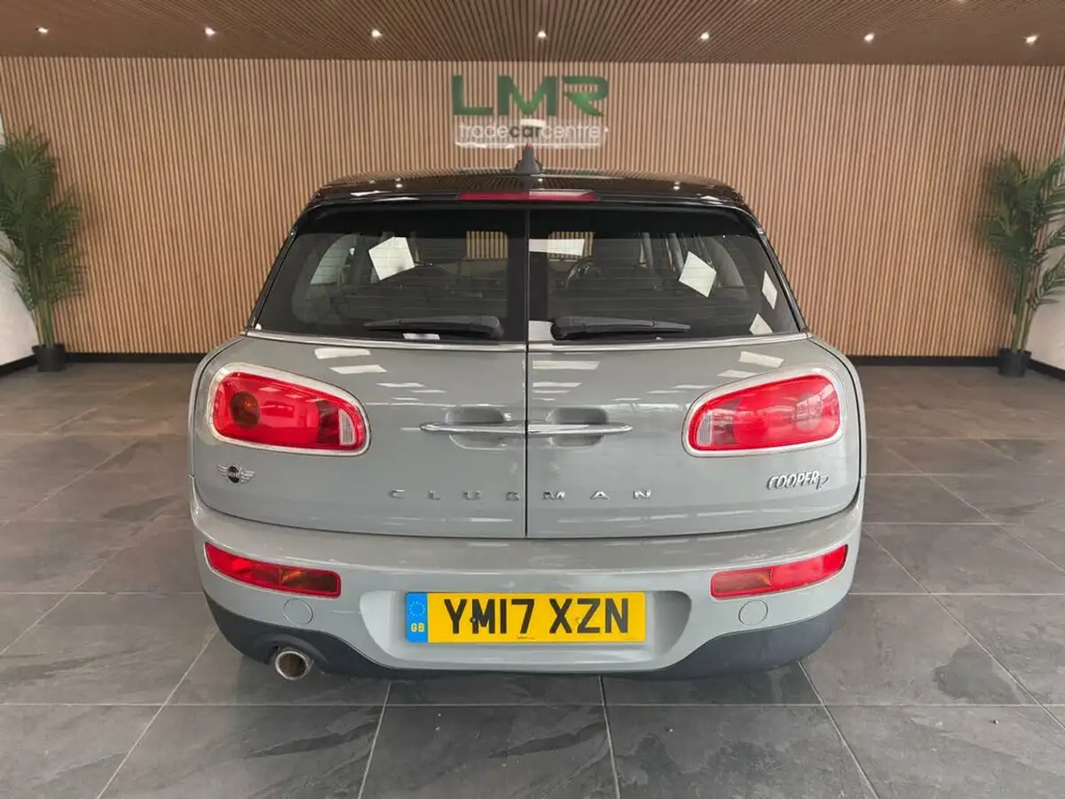 2017-mini-clubman-20td-cooper-d-black-ss-big-5