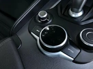 2018-alfa-romeo-giulia-20-veloce-small-52