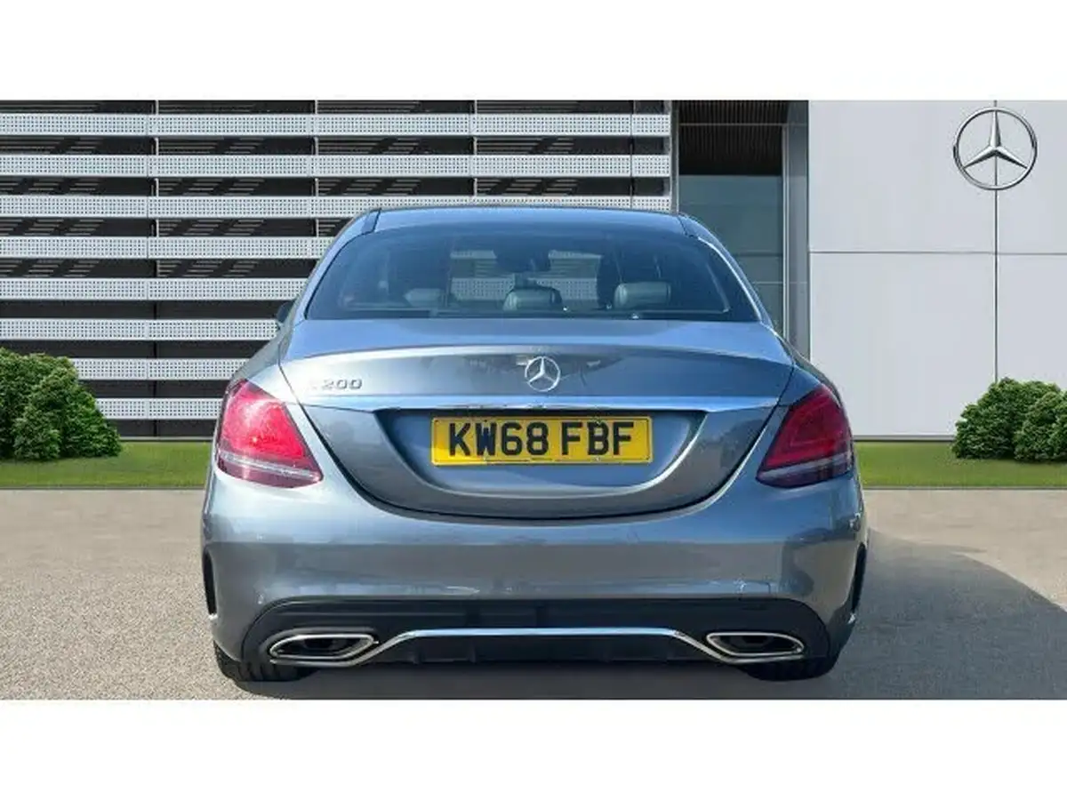 2018-mercedes-benz-c-class-15-c200-amg-line-premiumss-saloon-4d-big-5