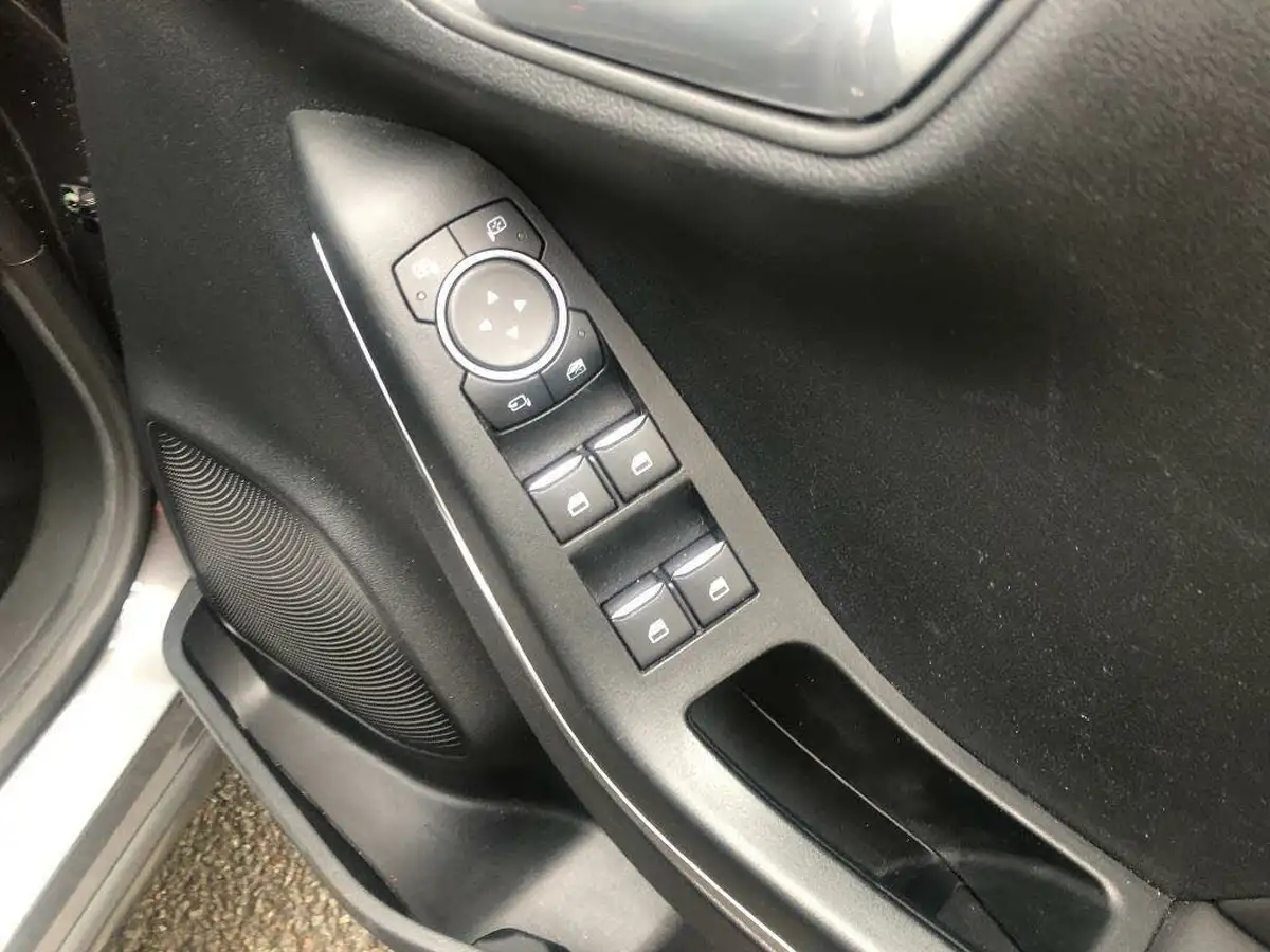 2021-ford-puma-suv-10-st-line-x-125ps-hybrid-mhev-big-10