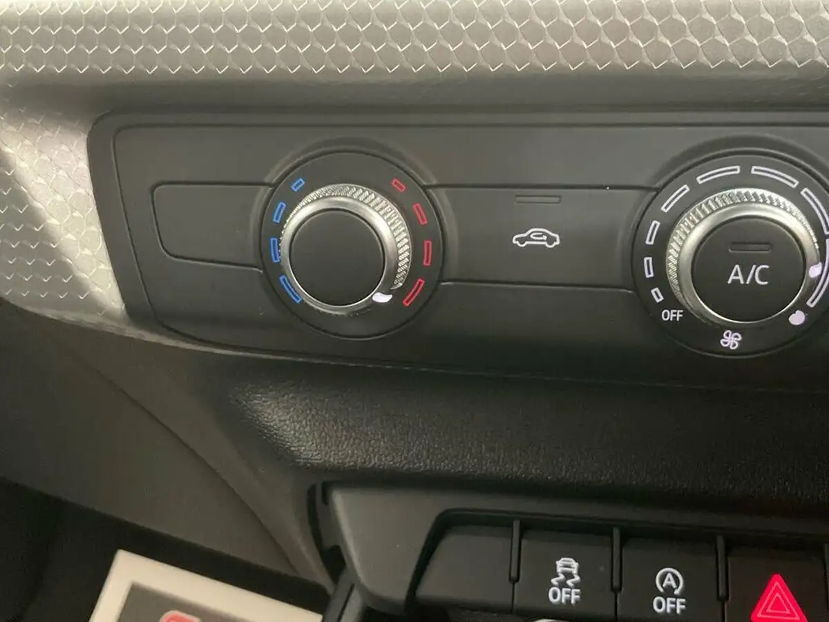 2021-audi-a1-10-25-tfsi-s-line-big-44
