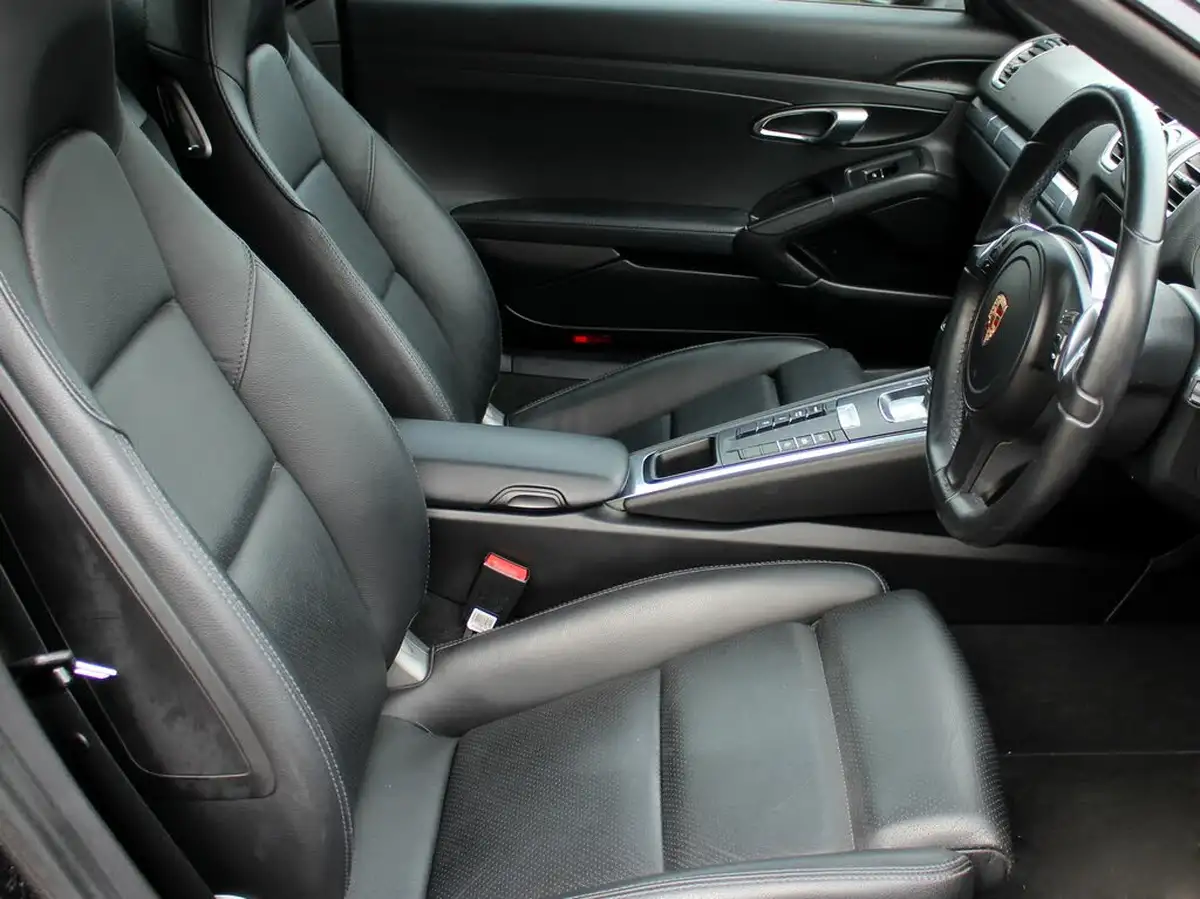 2015-porsche-cayman-s-34-pdk-big-45