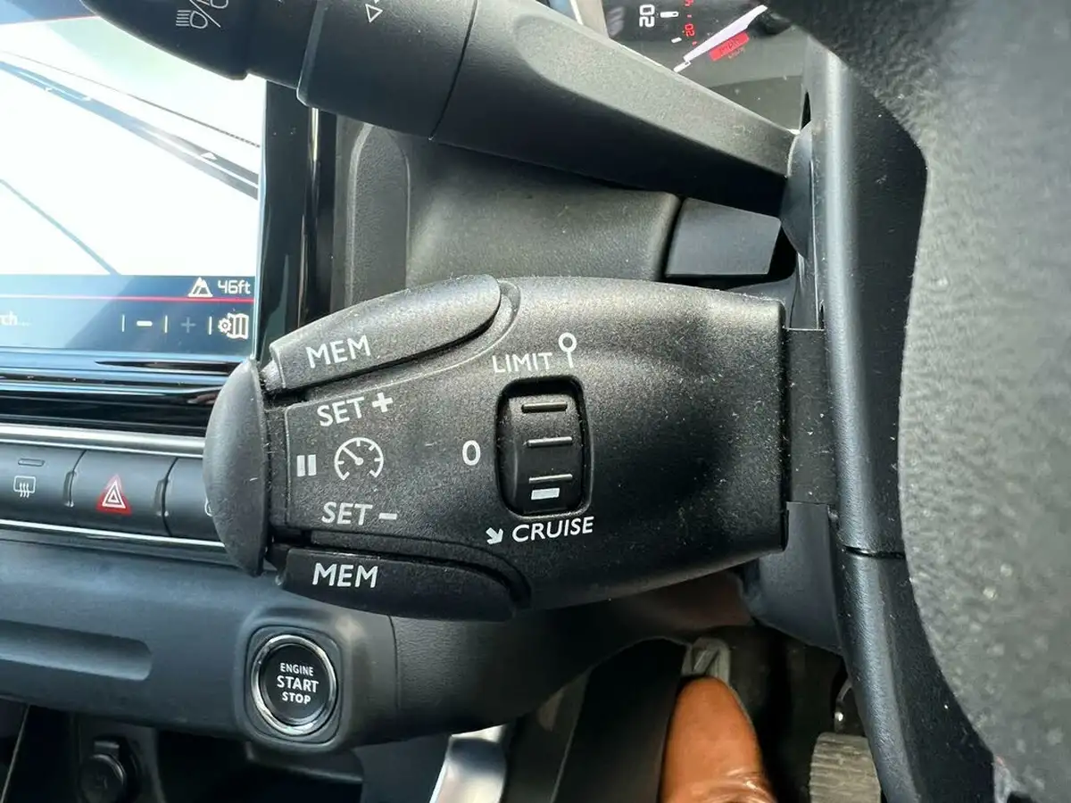 2022-citroen-c3-aircross-12-puretech-shine-plus-110ps-big-16