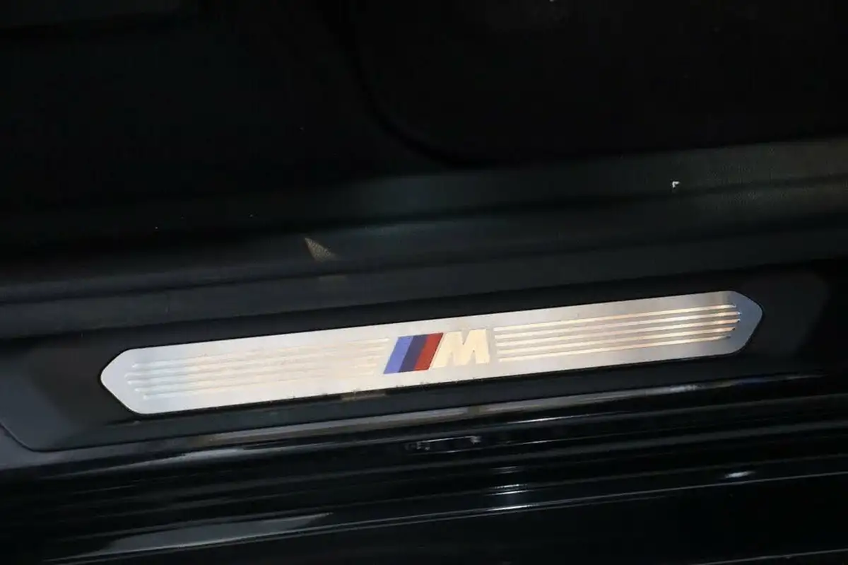 2019-bmw-x4-20td-xdrive20d-m-sport-big-39