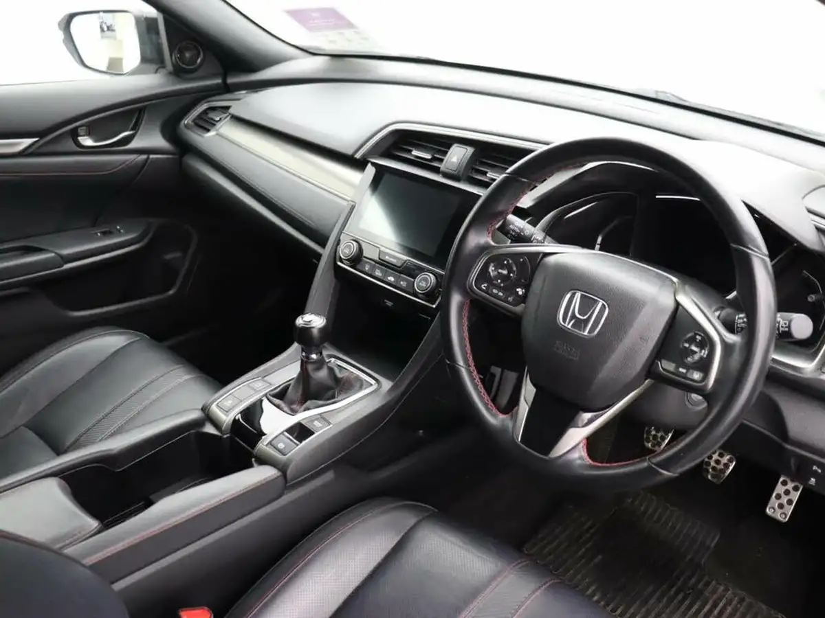2019-honda-civic-10-vtec-turbo-sport-line-big-10