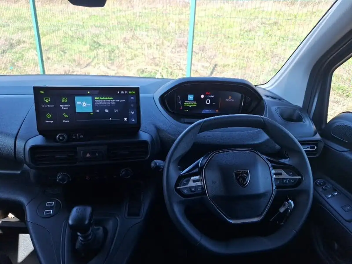 2024-peugeot-partner-15-bluehdi-professional-100pseu6d-big-6