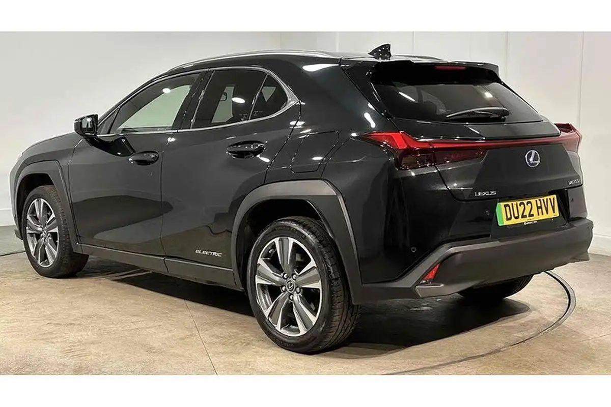 2022-lexus-ux-300e-e-ux-201bhp-big-4