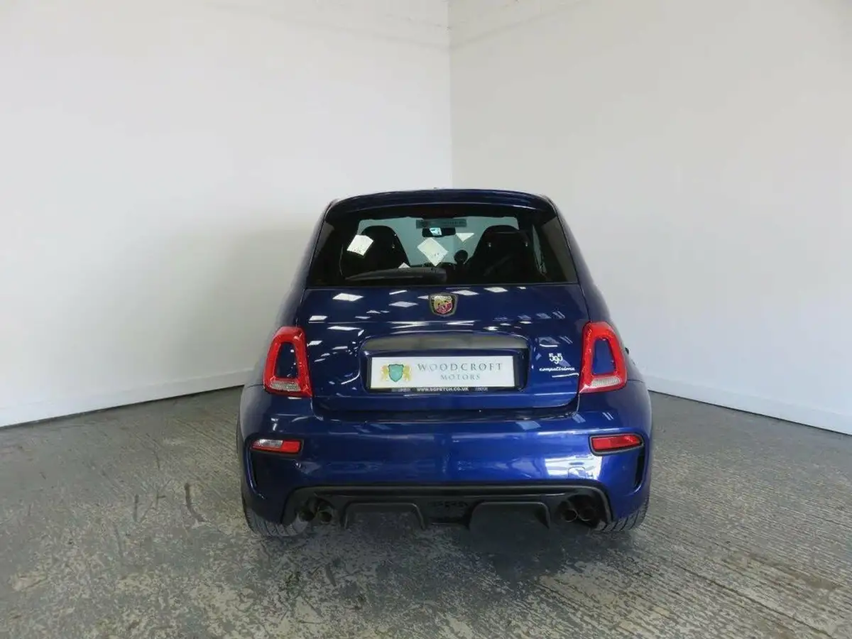 2016-abarth-595-14-tjet-competizione-big-13