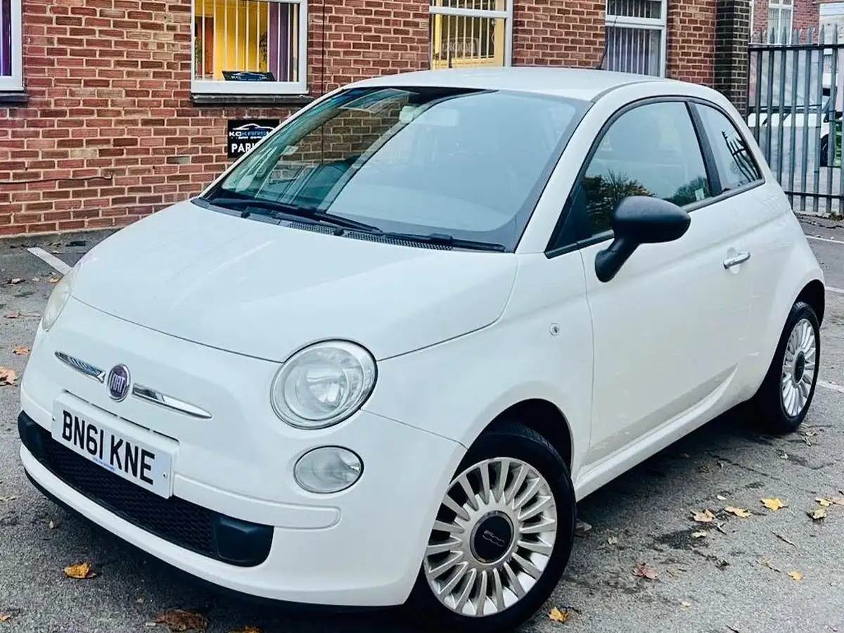 2011-fiat-500-12-pop-69bhp-big-1