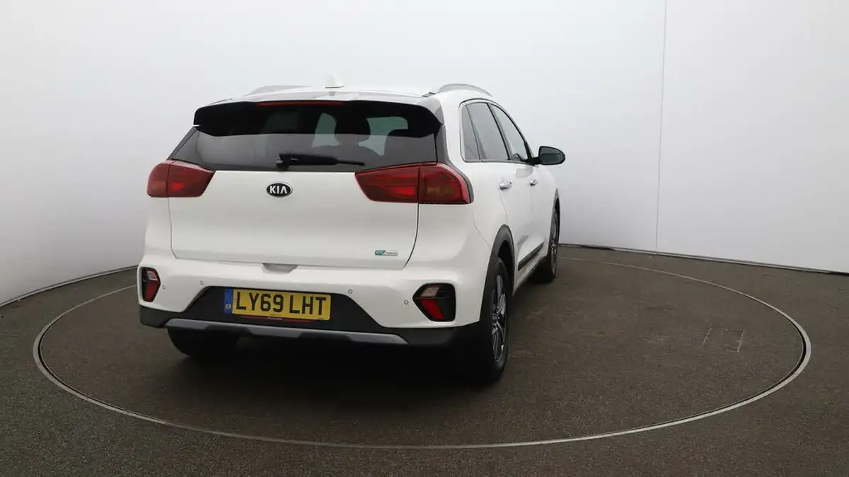 2020-kia-niro-16-gdi-2-big-47
