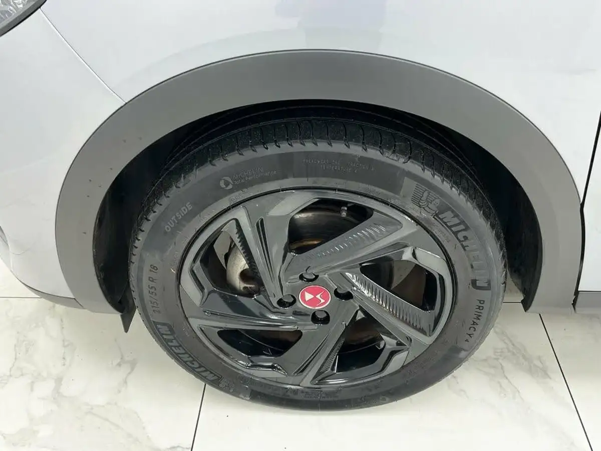 2021-ds-ds-3-crossback-e-tense-performance-line-big-15