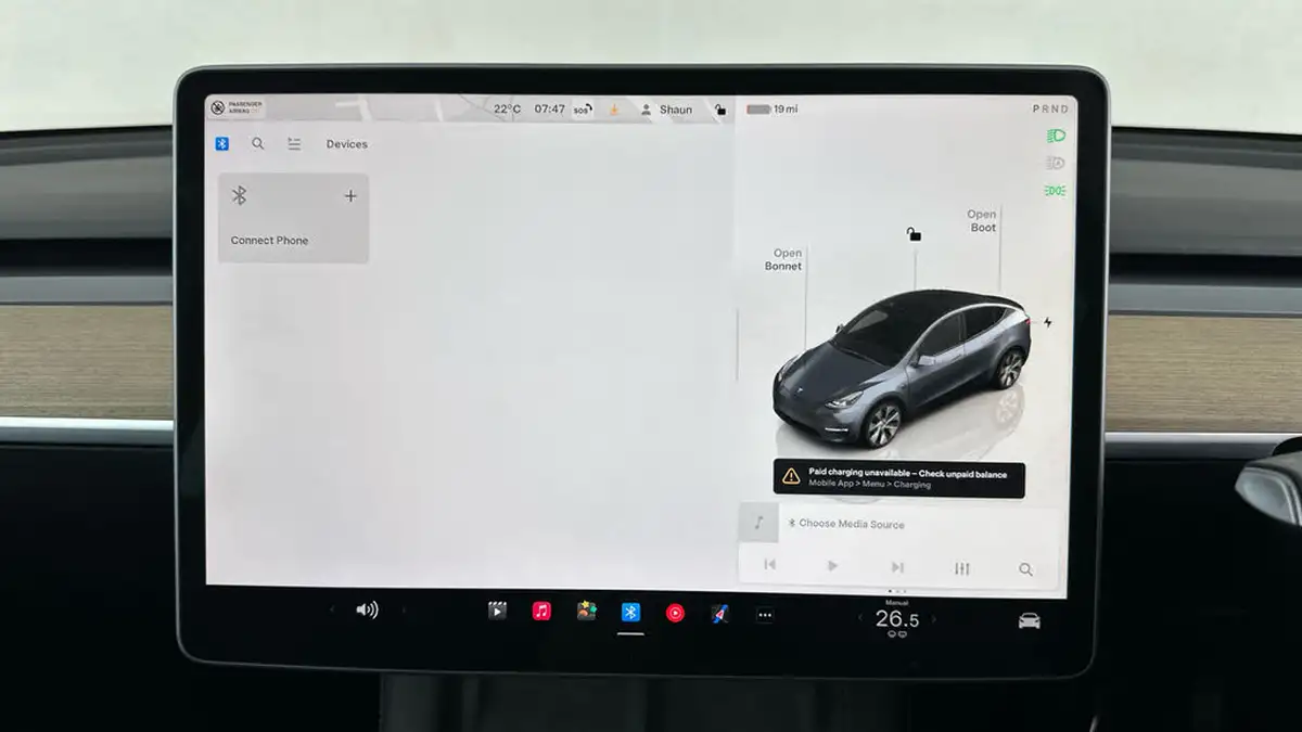 2022-tesla-model-y-e-long-range-big-22