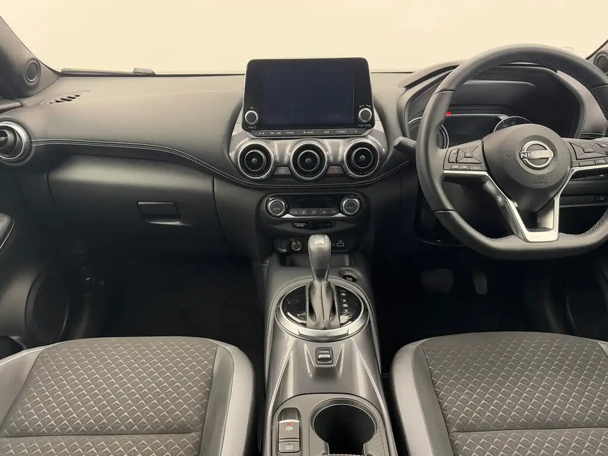 2024-nissan-juke-16-hybrid-n-connecta-big-2