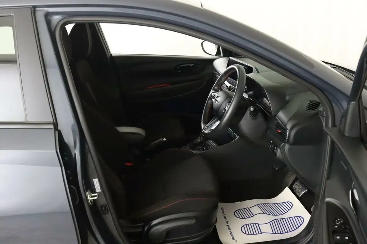 2024-hyundai-i20-10-t-gdi-n-line-dct-big-16