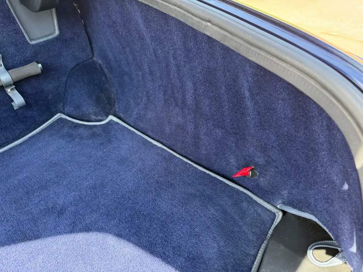 2002-bentley-arnage-68-r-big-70