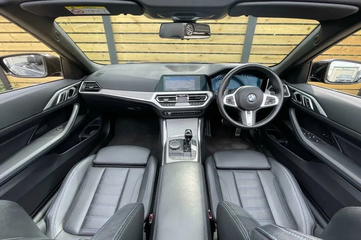 2022-bmw-4-series-20td-420d-m-sport-convertible-2d-big-2