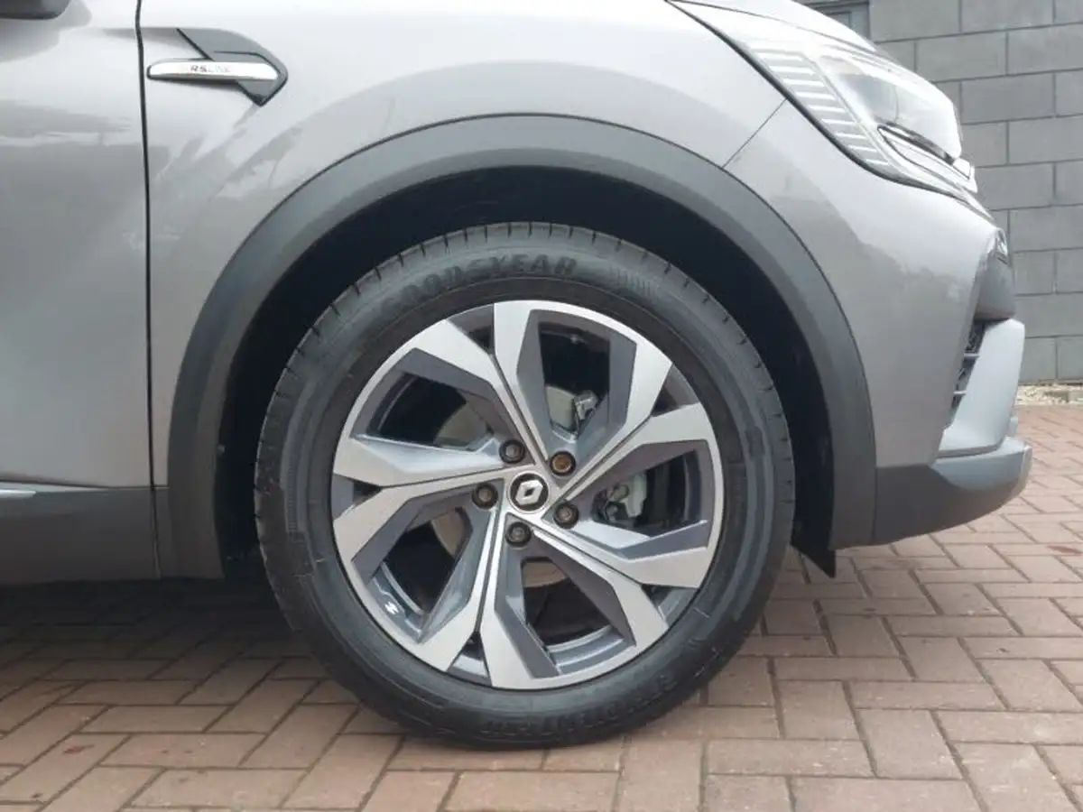 2022-renault-captur-13-tce-rs-line-big-13