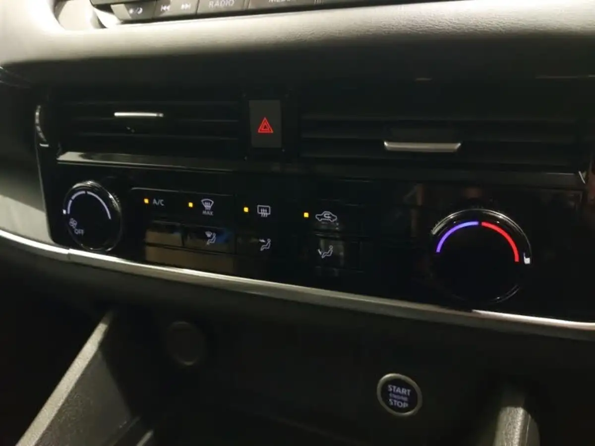 2021-nissan-qashqai-13-dig-t-visia-big-12