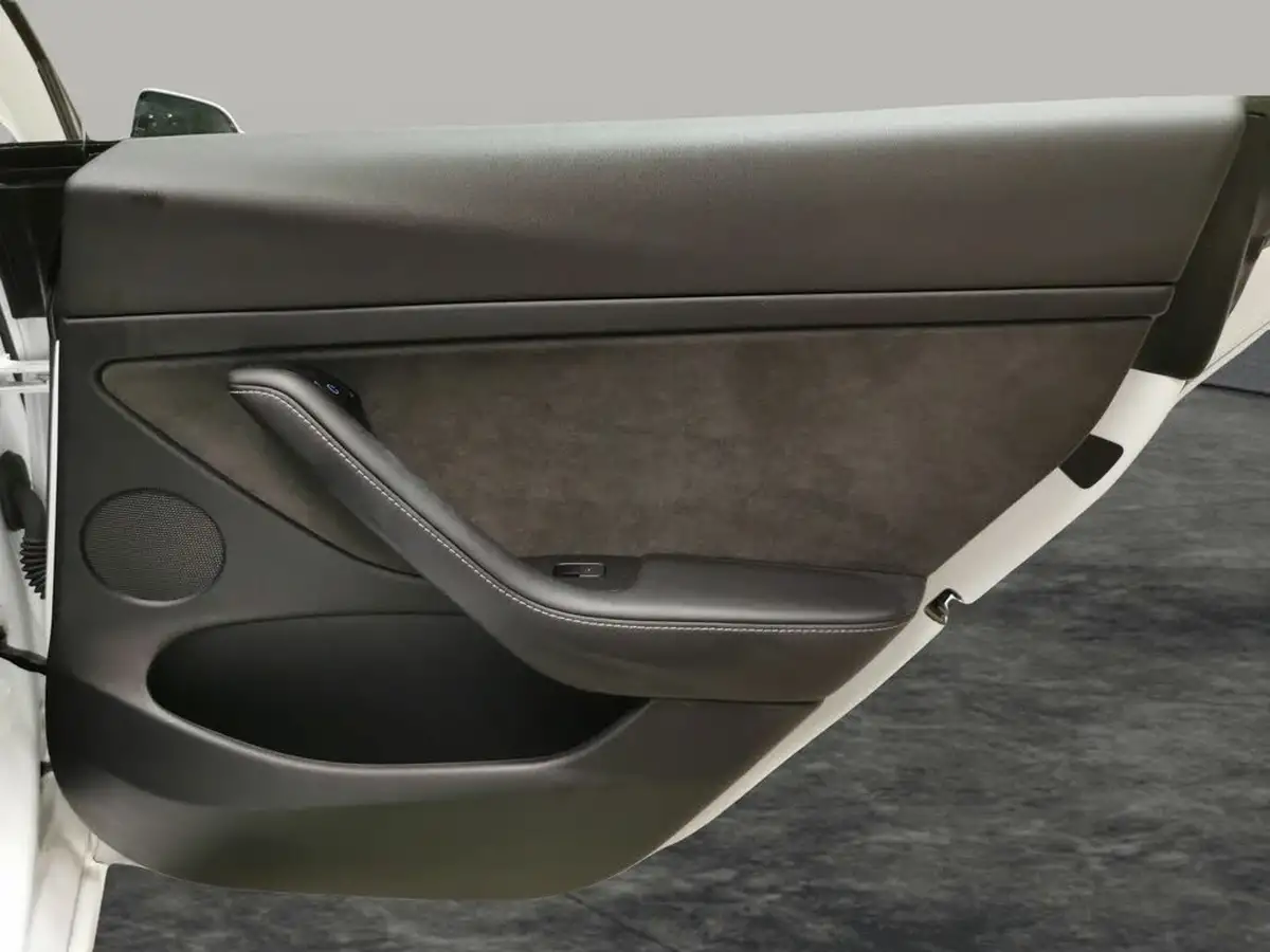 2021-tesla-model-3-e-standard-plus-big-29