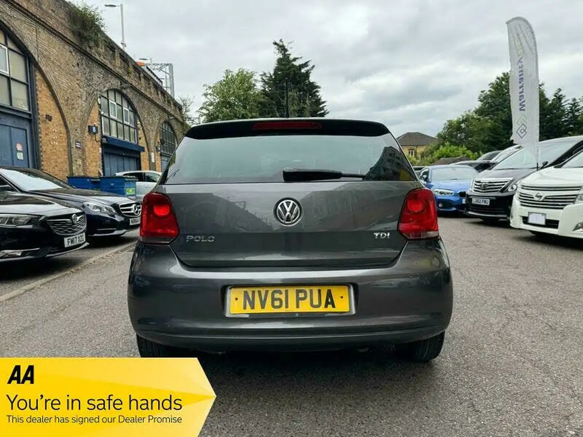 2012-volkswagen-polo-12td-match-5d-big-14