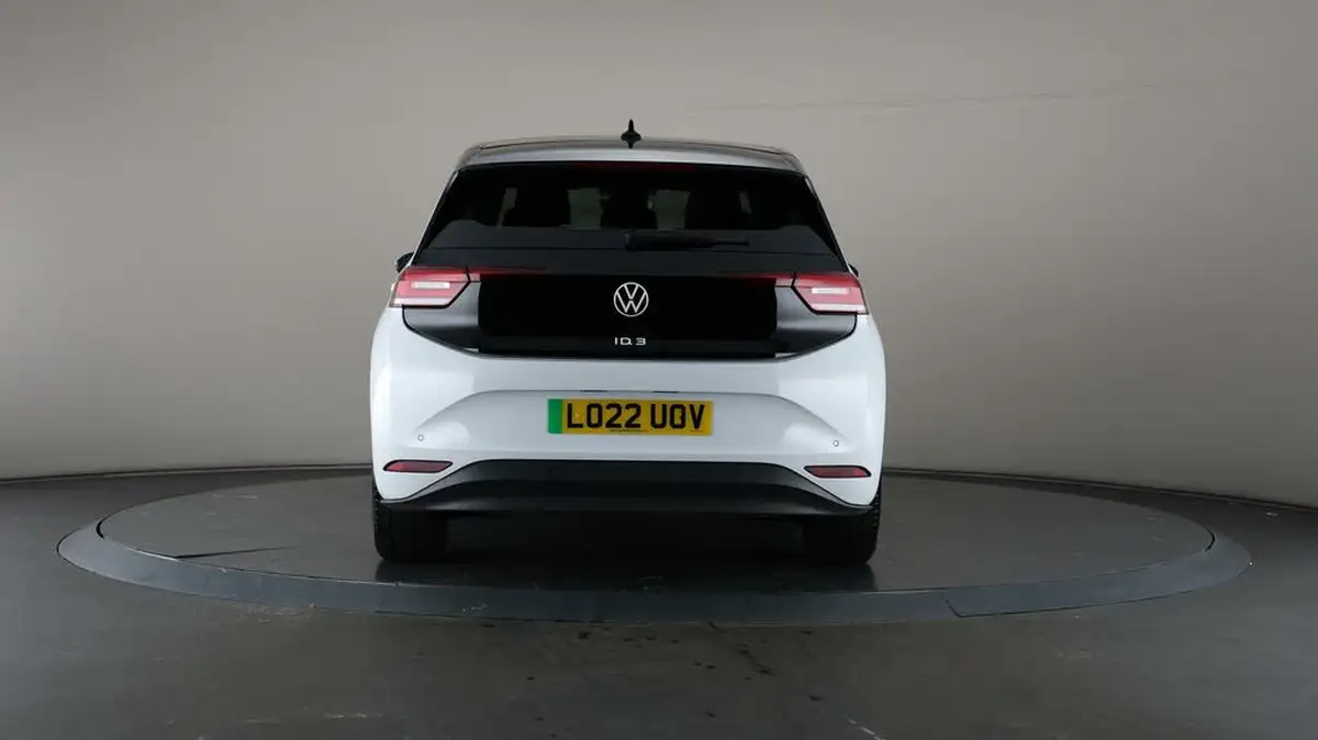 2022-volkswagen-id3-e-family-204ps-performance-big-6