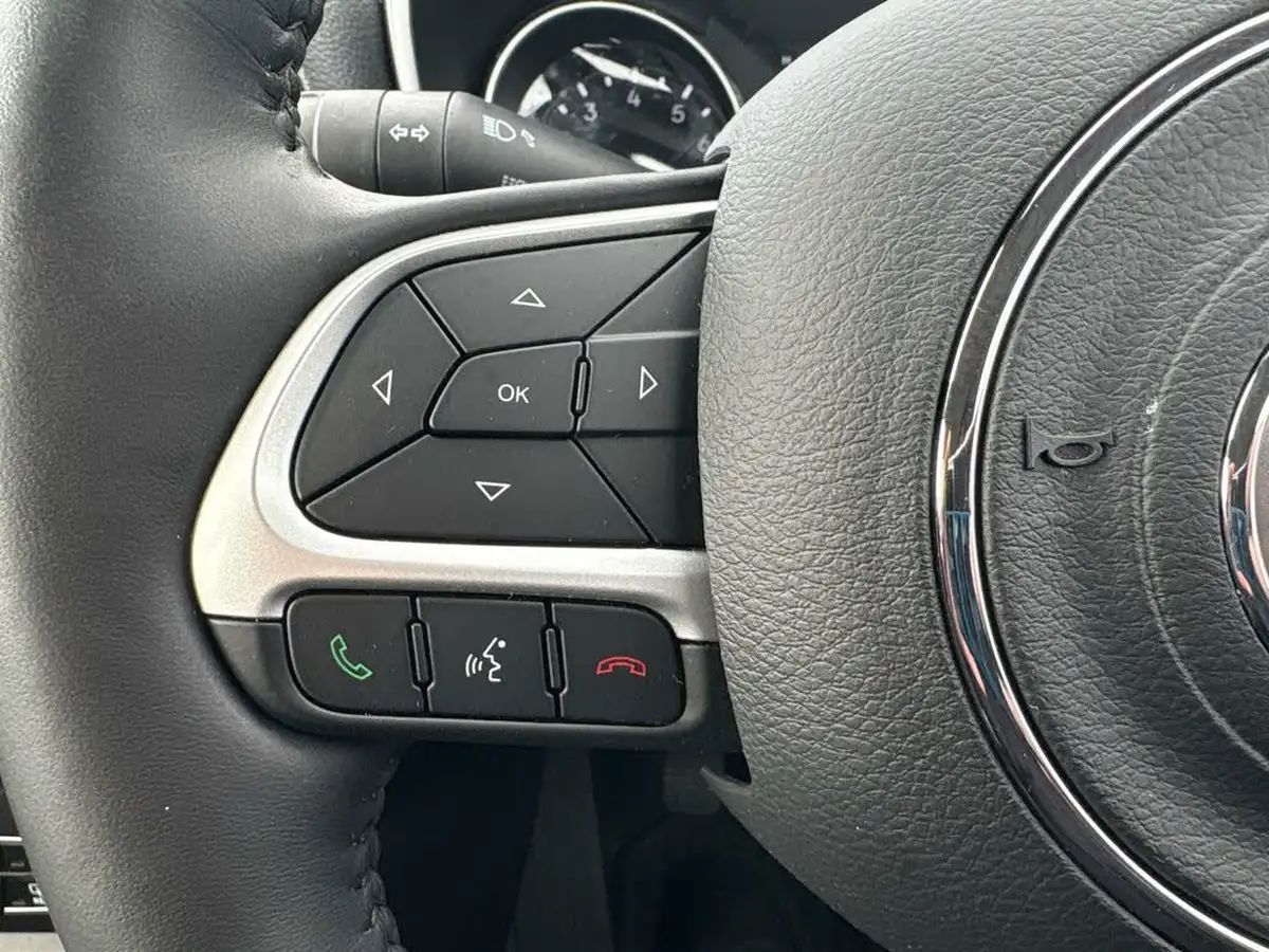 2021-jeep-compass-14-multiair-ii-night-eagle-big-30