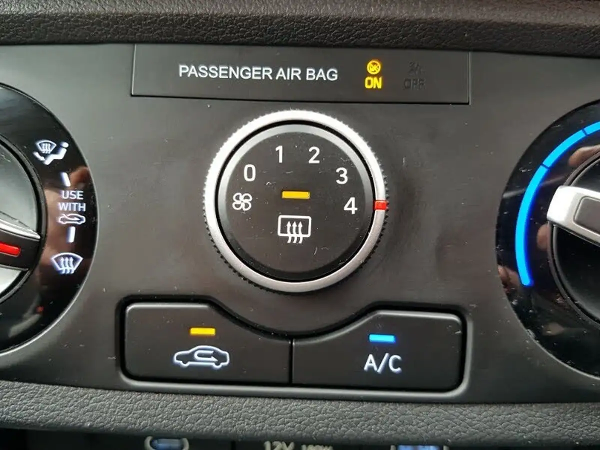 2024-hyundai-i10-10-advance-63ps-auto-big-10
